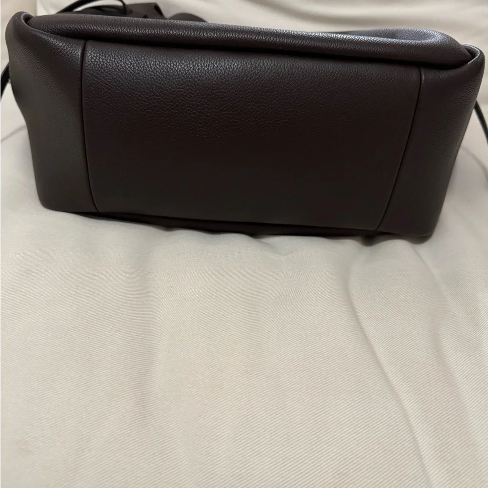 LIKE NEW! Tory Burch Romy Tote in Deep Brown - Picture 4 of 7